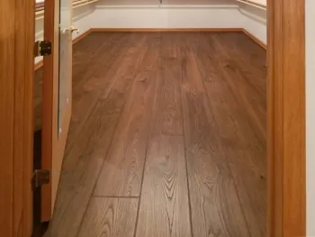 Laminate Flooring: Benefits, Maintenance & How It Compares to Hardwood